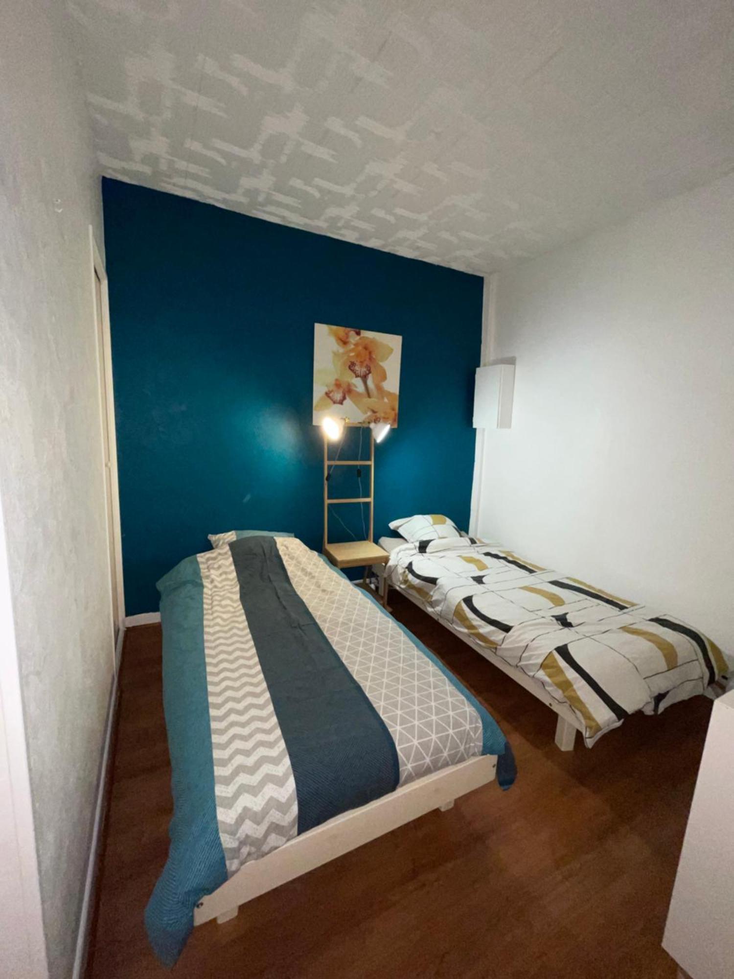 Studio N•2 Avec Patio En Plein Coeur De La Ville Bagnères-de-Bigorre Buitenkant foto